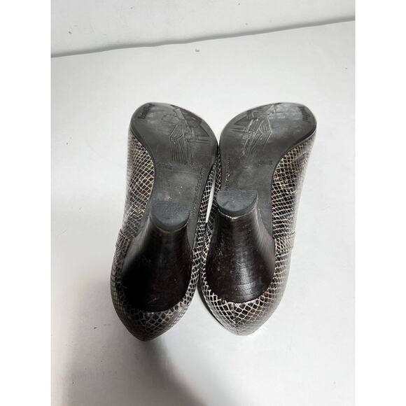 Beautifeel EUC Brown Croc Mary Jane 2.25" Heel Pump Comfort Shoe 38 EU 7.5 US - Picture 5 of 5